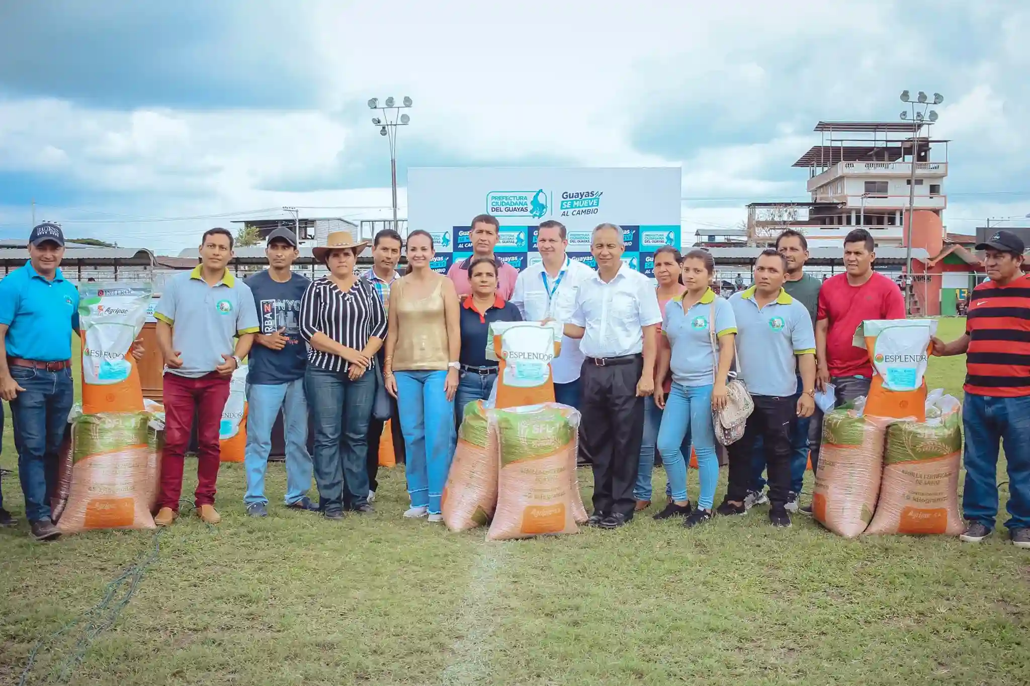 1.333 agricultores de Balzar, Colimes y El Empalme recibieron semillas gratis